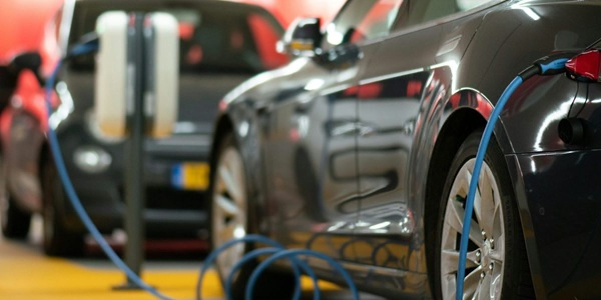 Elektromobilių įkrovimo stotelės namuose