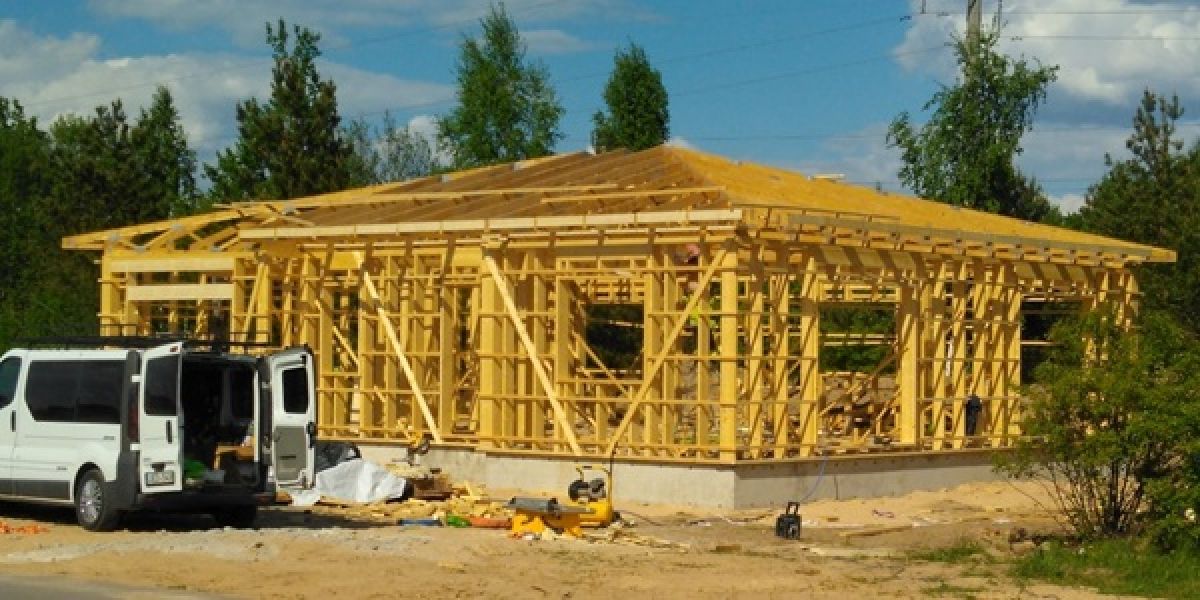 Karkasinių namų statyba, stogų dengimas Vilniuje, Molėtuose, Ignalinoje