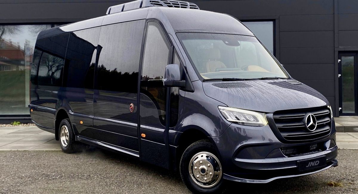 Mercedes-Benz Sprinter turistinės klasės mikroautobusas 20 vietų