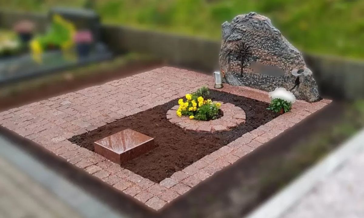 Kapo dengimas granito trinkelėmis