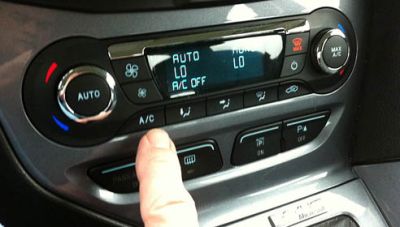 Automobilių kondicionierių pildymas Kaune