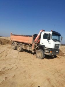 Birių krovinių vežimas, žvyro, smėlio ir skaldos gabenimas