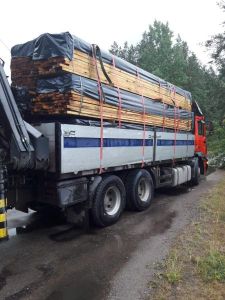 Medienos, blokelių ir statybinių medžiagų pervežimas