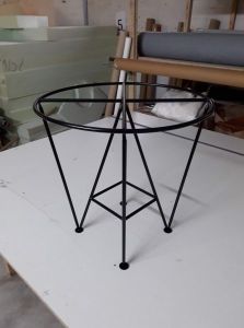 Metaliniai baldai ir konstrukcijos interjerui