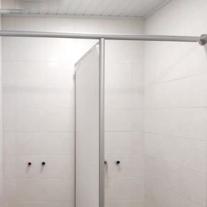 PEVECINO, UAB - DOP Free - PVC juostos užuolaidos prekyba, gamyba, montavimas, prekyba medžiagomis juostinių užuolaidų gamybai Vilnius