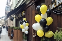 PIN PIN, UAB - šventinė atributika Akropolyje