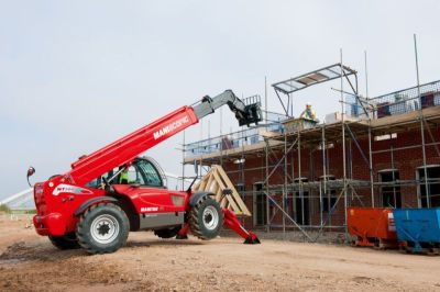 Krautuvo Manitou MT1840EASY nuoma su operatoriumi sunkių krovinių iškrovimui, pakėlimui į objekto aukštus