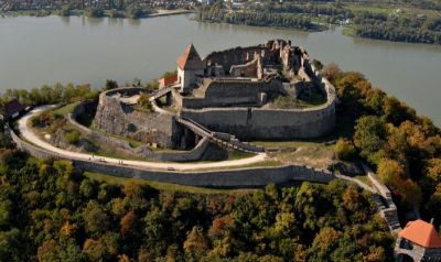 LAGRILITA, UAB / ETHALON TRAVEL - vizos, bilietai, draudimas Klaipėdoje