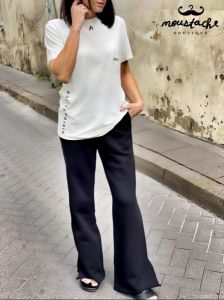 MOUSTACHE BOUTIQUE - lietuvių dizainerių rūbai Vilniaus senamiestyje, Vilniaus centre