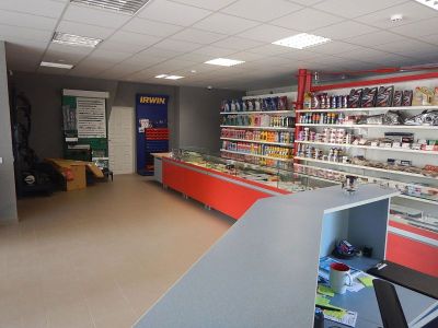 Autodetalių parduotuvė Ukmergėje – tepalai, filtrai, detalės