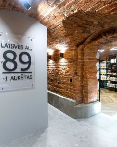 Parduotuvė Gurmanė - Laisvės al. 89, Kaunas (lėlių teatro kiemelyje)