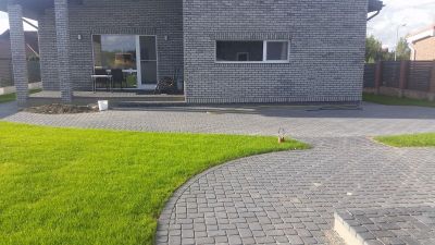 GERBŪVIS JUMS - Bobcat nuoma, betoninių, klinkerinių trinkelių klojimas Klaipėda, Kretinga, Gargždai, Palanga