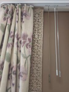 LAZDELĖS UŽUOLAIDOMS!!!
Patogu užtraukti ir atitraukti užuolaidas