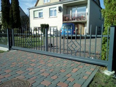 Automatinės vartų sistemos montavimas ir derinimas