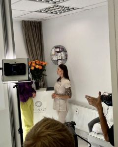 Mona LT, MB - grožio paslaugos Kaune ir profesonali kosmetika internetu Lietuvoje