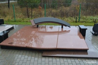 Kapavietės dengimas granito plokštėmis Klaipėdoje