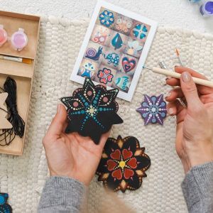 AK dirbtuvės - dailininkės Astos Keraitienės studija - paveikslai, rankų darbo dovanos, įvairūs kūrybiniai užsiėmimai ir edukacijos Rokiškis