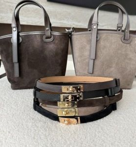 Natūralios odos reguliuojami dirželiai su puošnia sagtimi