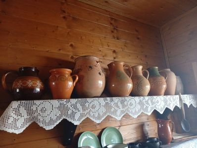 Molių puodynių kolekcija