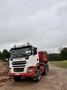 Savivarčio nuoma - birių medžiagų, grunto, statybinių atliekų pervežimas