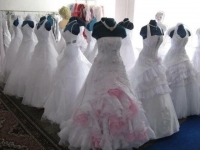 DANUTĖS RŪBŲ NUOMOS SALONAS