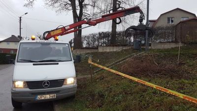 EITUVA, MB - statybinių konteinerių nuoma, atraižos, krovinių pervežimas savivarčiu Telšiai, Plungė, Rietavas