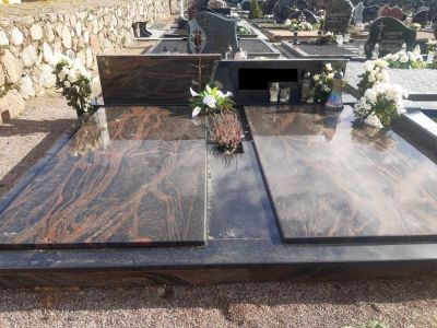 ARVYDO RAMAŠKOS PAMINKLŲ GAMYBOS ĮMONĖ