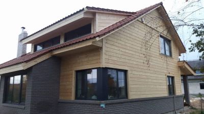 ASTRIKAS, MB - medinių terasų gamyba, medinių garažų statyba Vilniuje