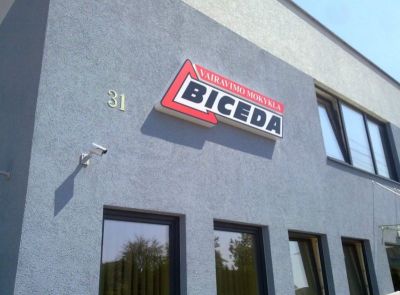 Šviesdėžių projektavimas, gamyba Tauragė